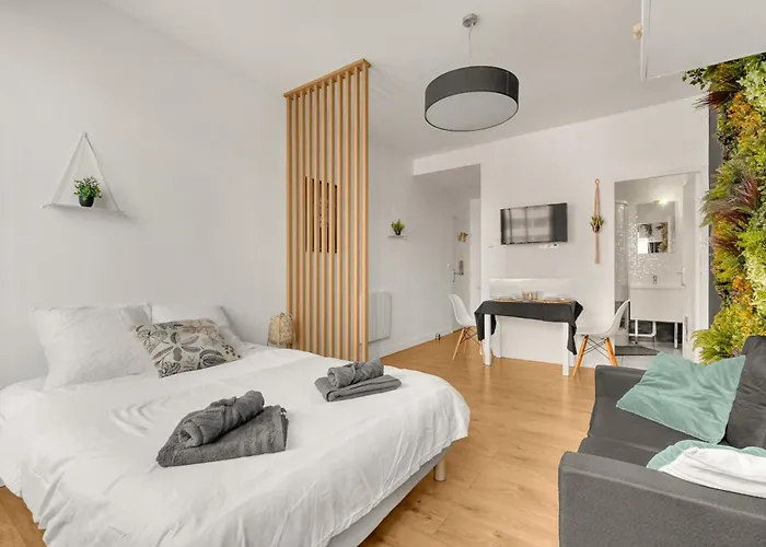 L'exotique Urbain - Cosy - Métro&gare Apartamento